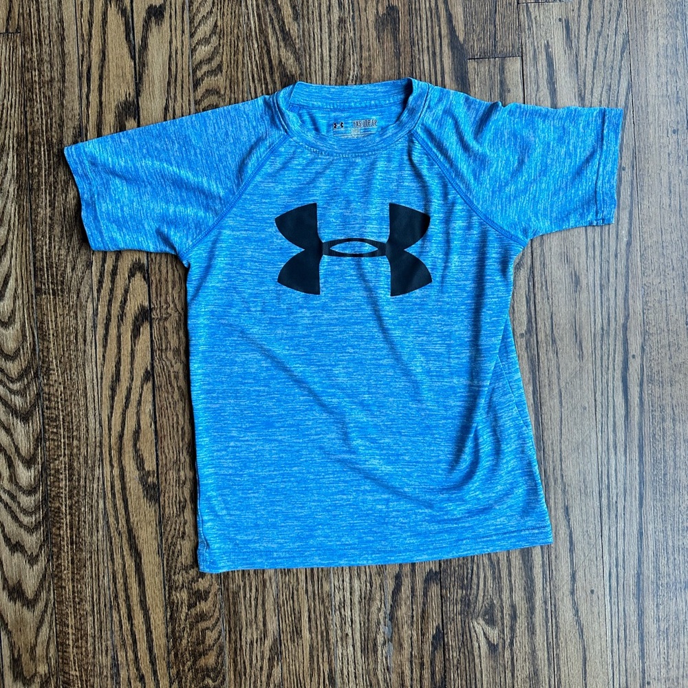 Under Armour Kid’s short sleeve shirt, size YXS